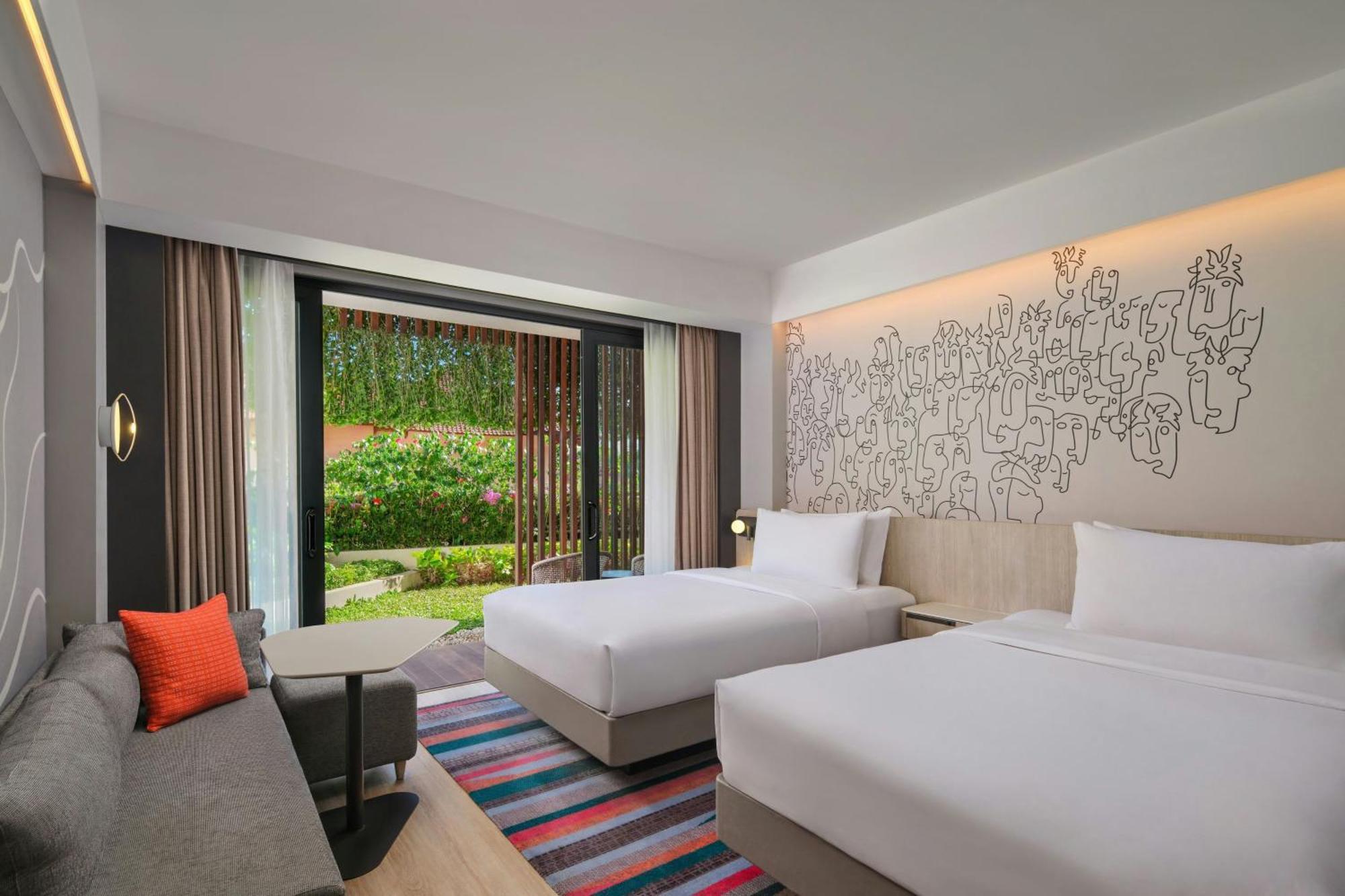 Aloft Bali Kuta At Beachwalk Екстер'єр фото